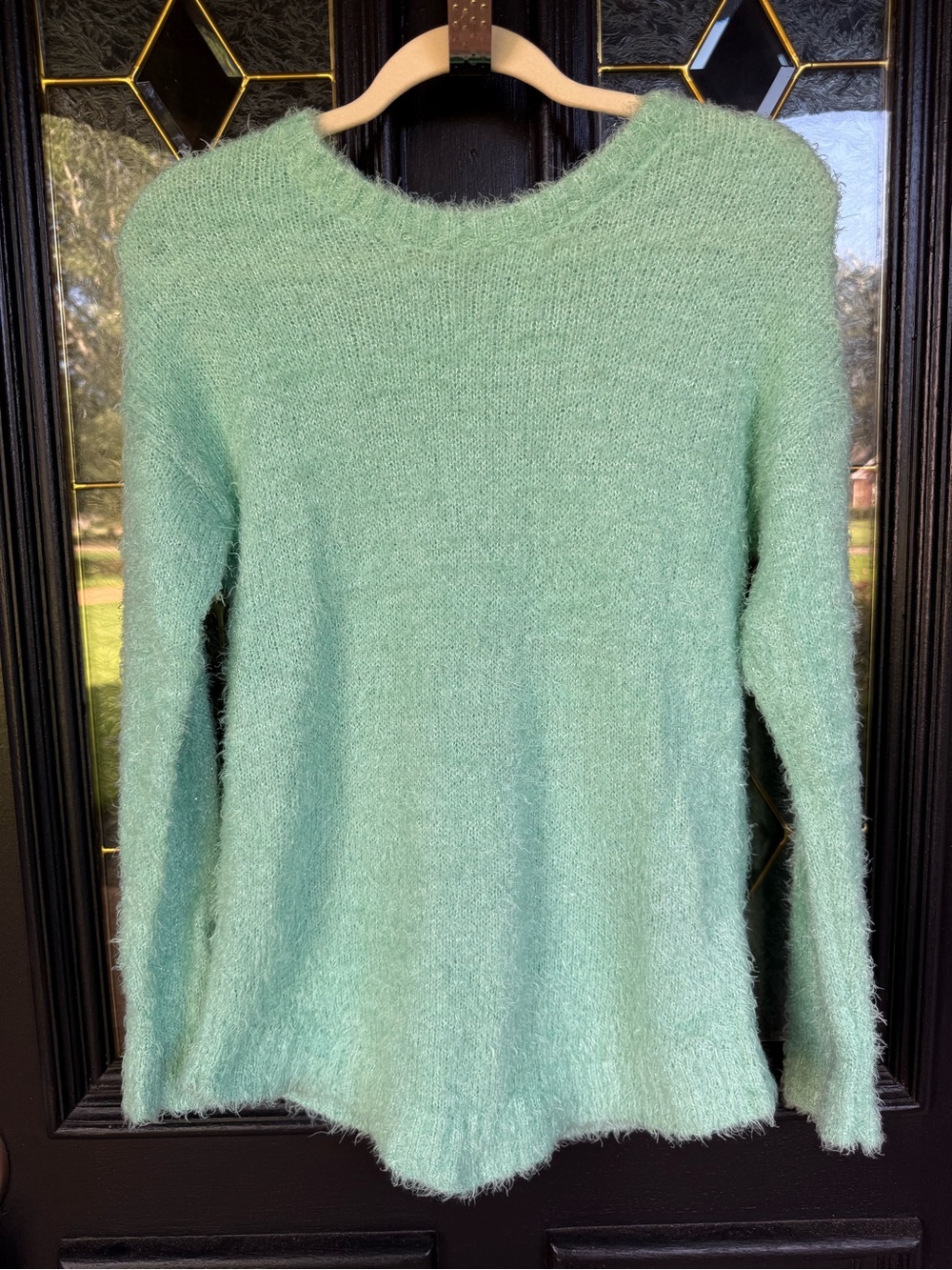 🛑 RAMPAGE Light Green with Shimmers Fuzzy Pullover Sweater - Size Medium (GUC)